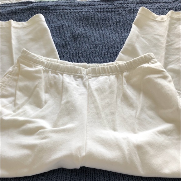 Nike Pants - Nike White Cotton Knit Capris